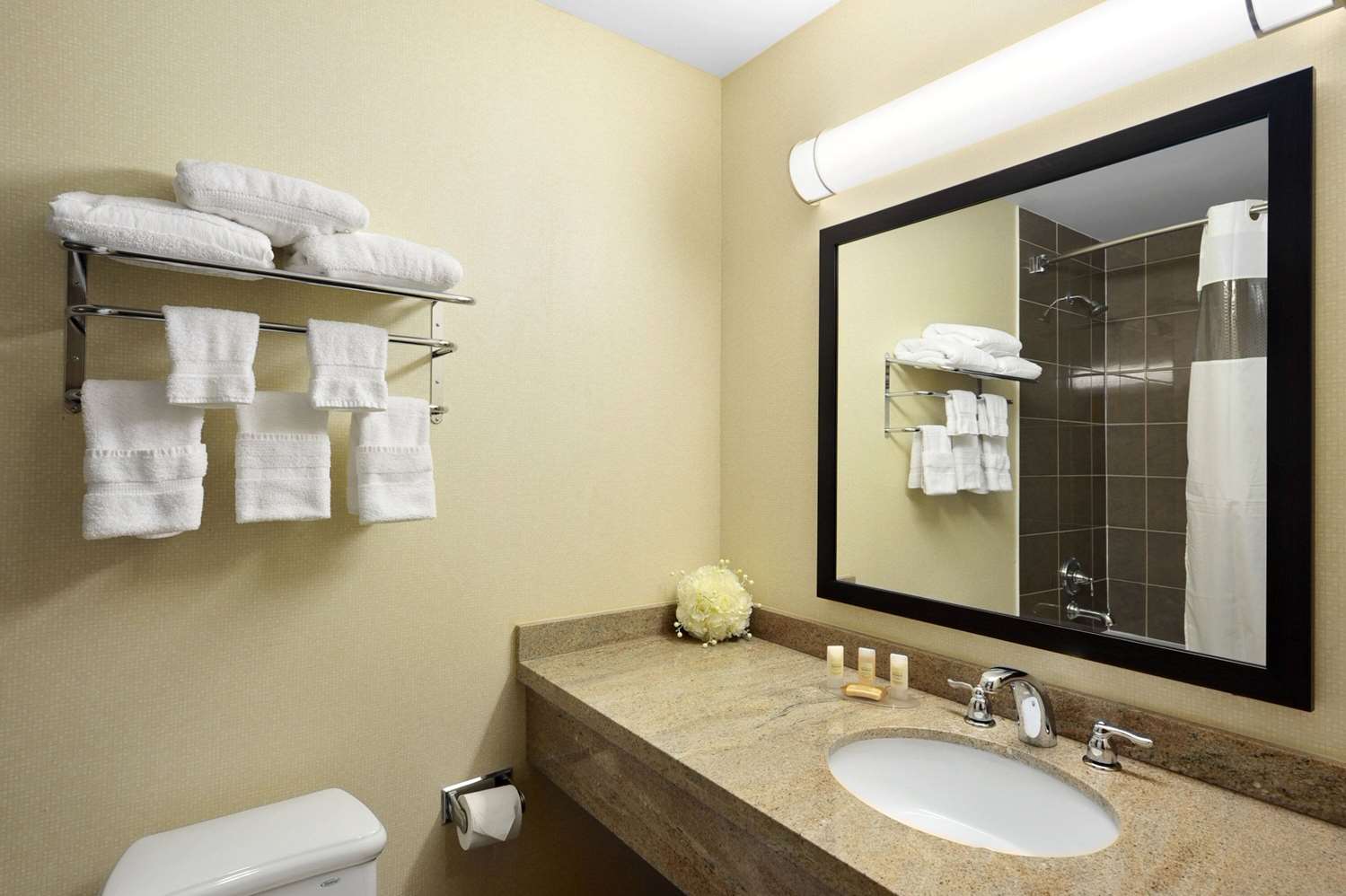 Days Inn By Wyndham Brampton 18/18