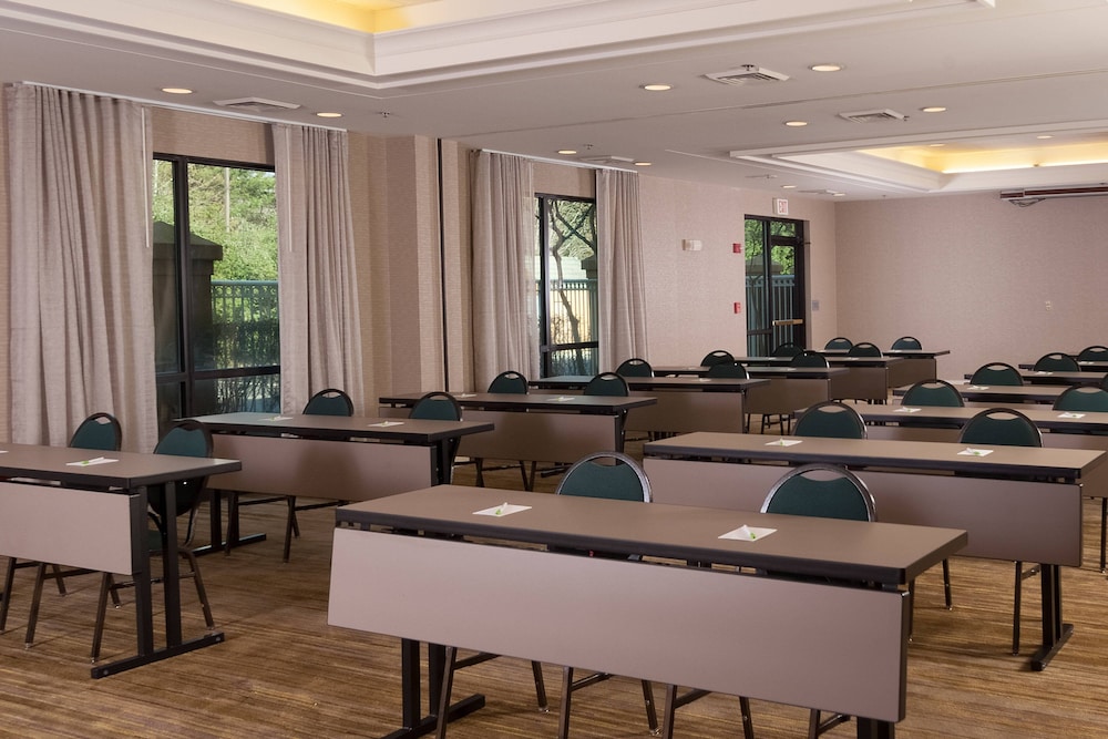 Courtyard by Marriott Greenville-Spartanburg Airport 37/42