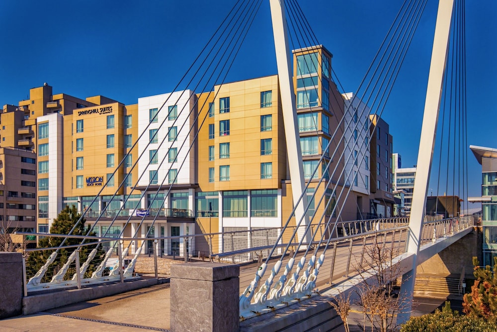 SpringHill Suites by Marriott Boston Logan Airport Revere Beach 4/25