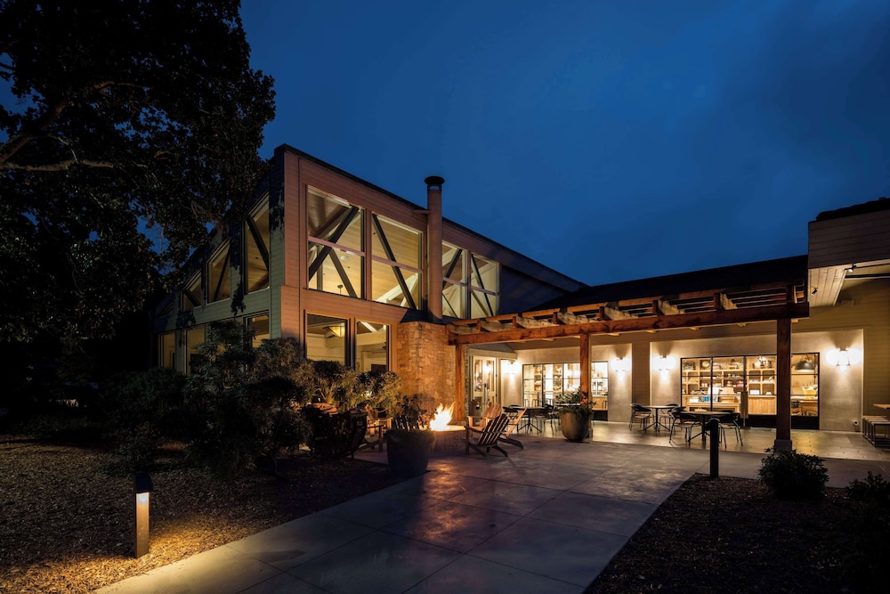 Carmel Valley Ranch 6/76