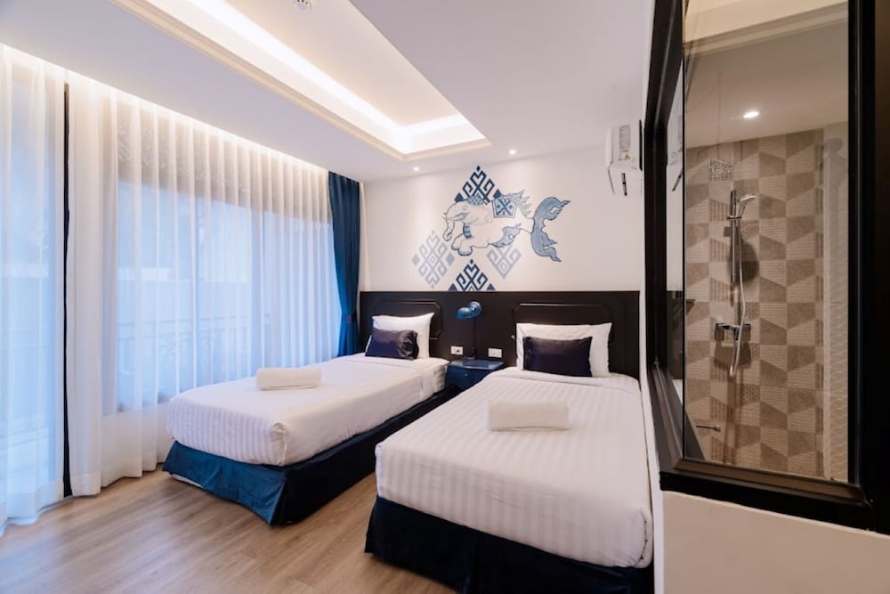 Sabai Mansion Pool & Spa 30/45