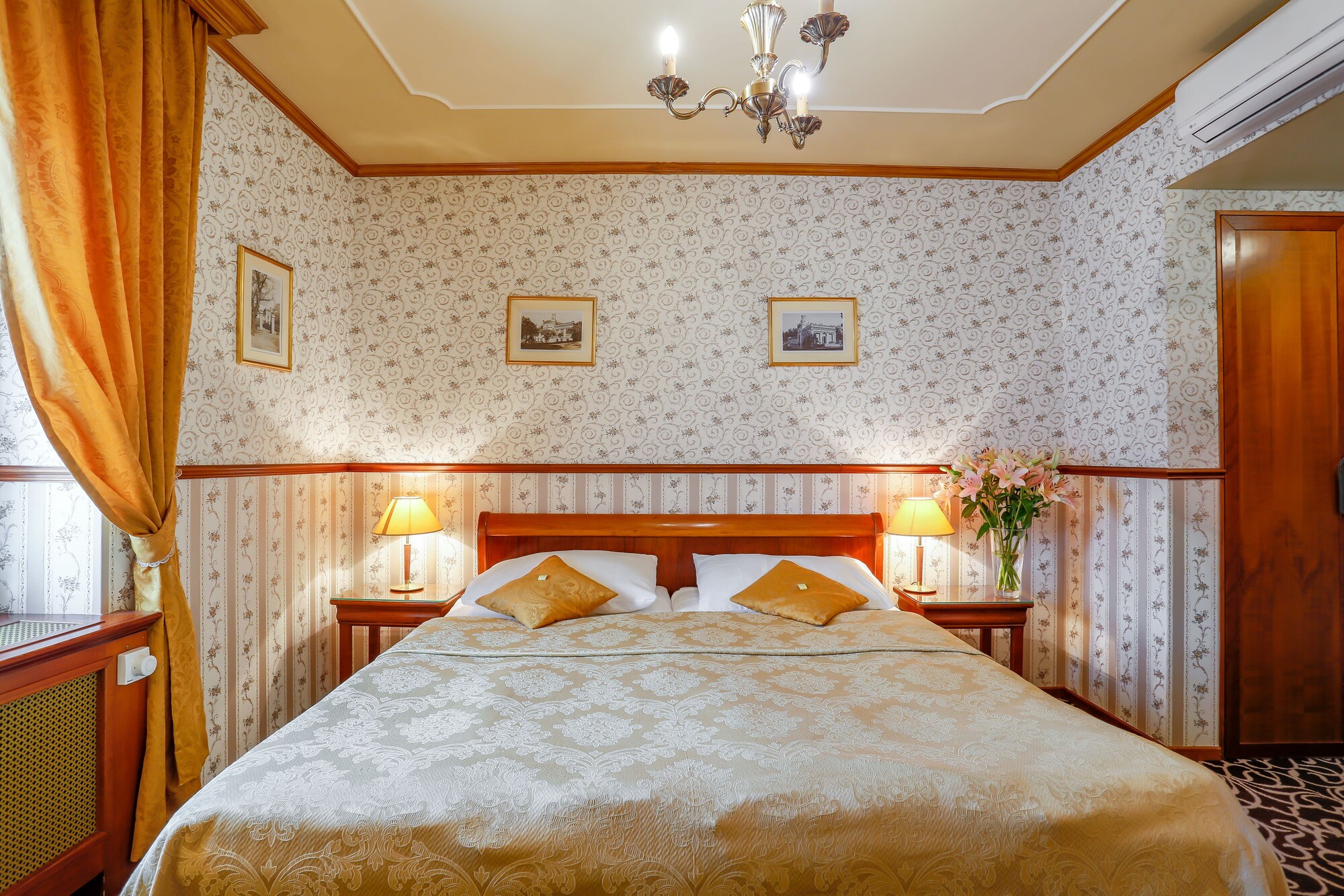 STANDARD, DOUBLE OR TWIN BED
