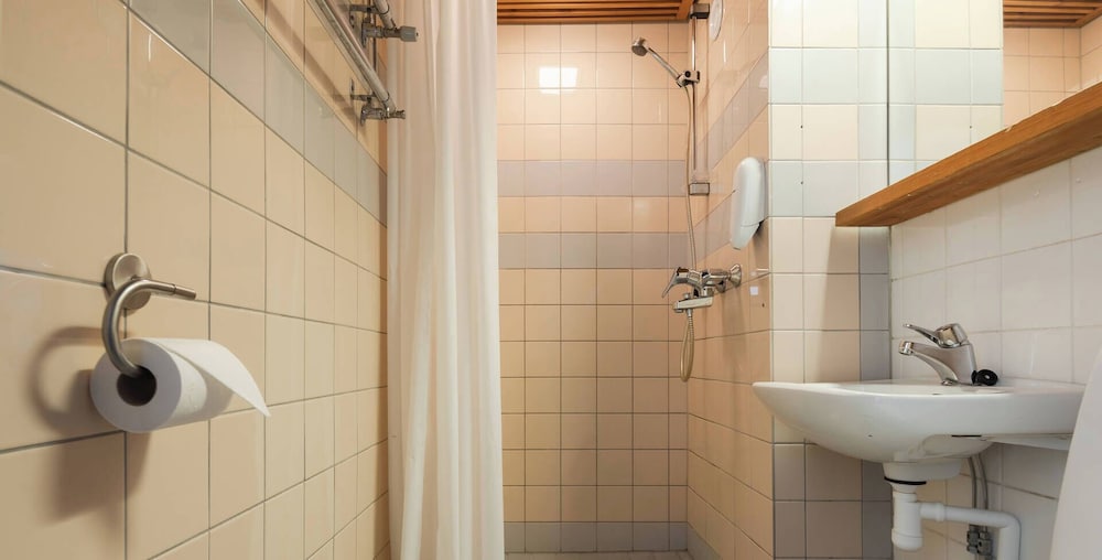 Lapland Hotels Kilpis 68/71