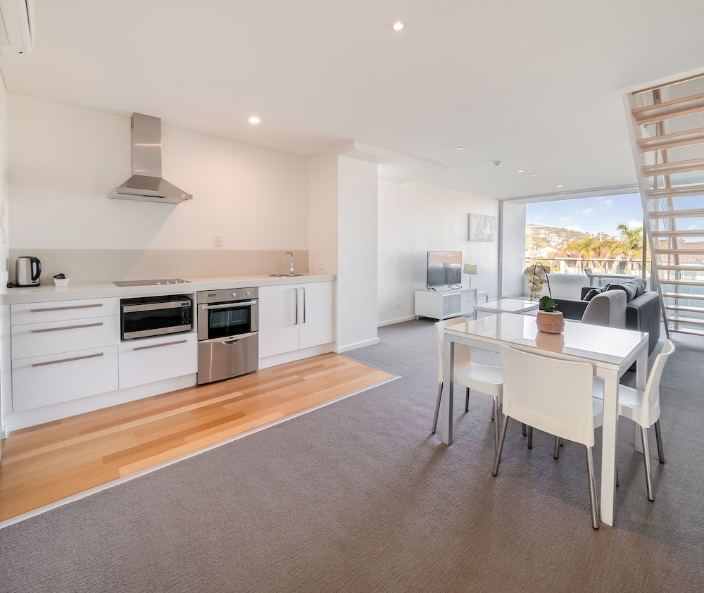 Oaks Nelson Bay Lure Suites 46/62