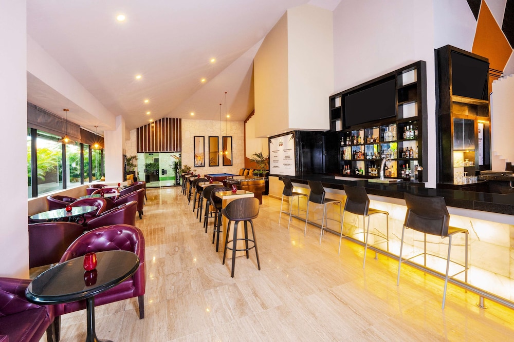 Oh! Cancun The Urban Oasis & Beach Club 35/59