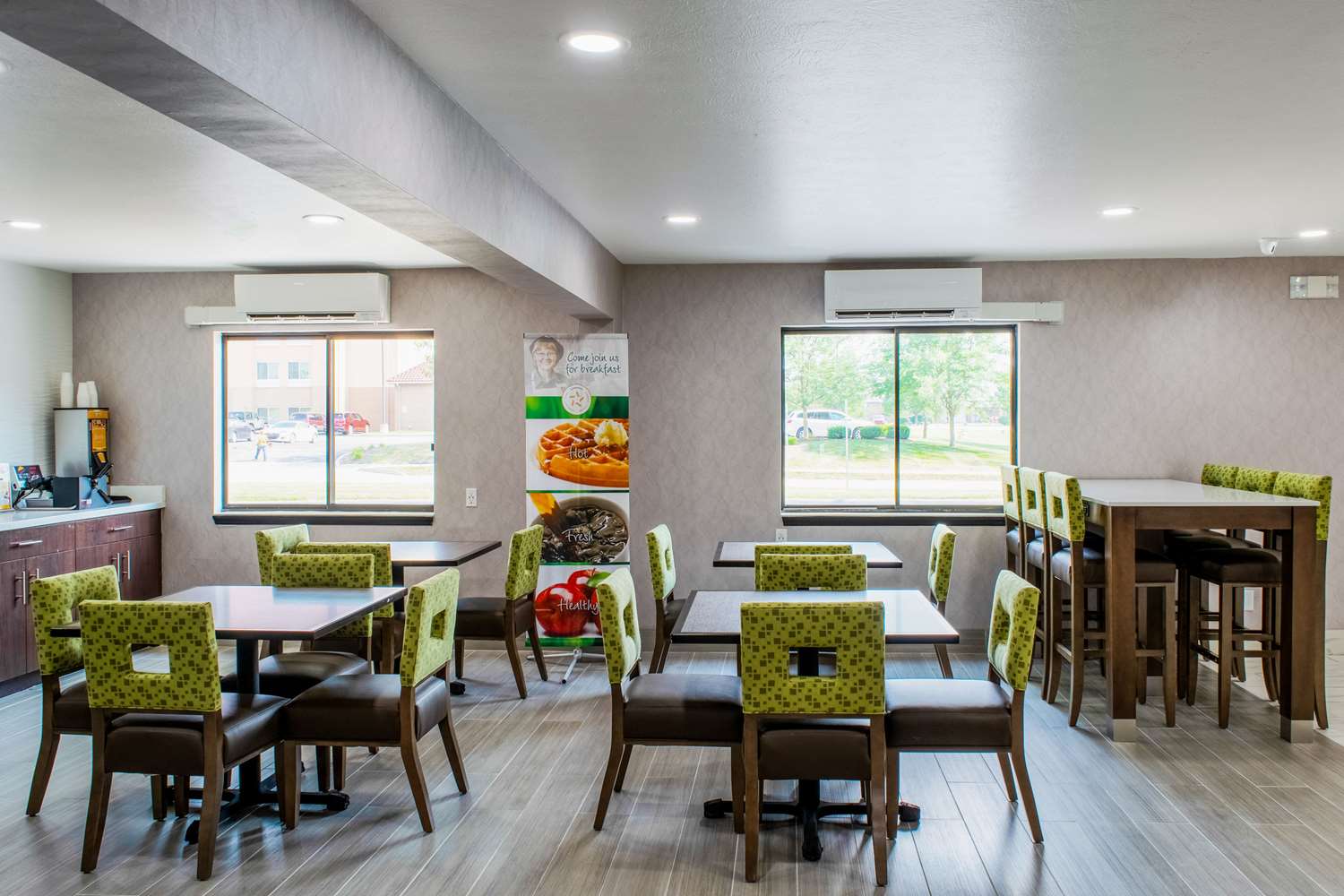 Quality Inn Plainfield 39/47