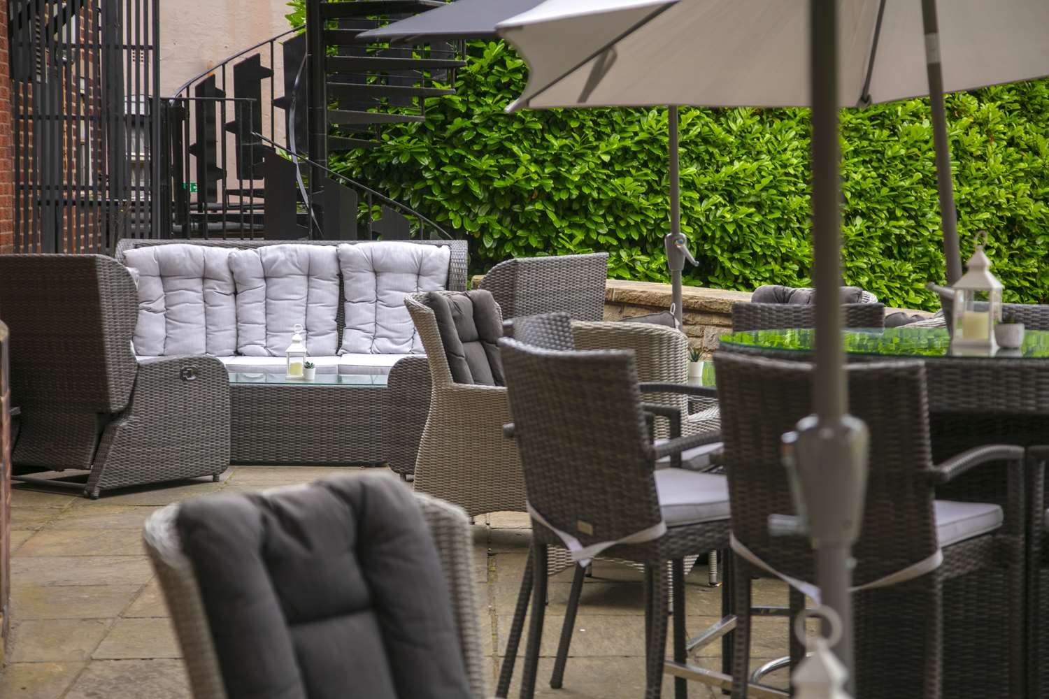 Best Western Plough & Harrow Hotel 38/49