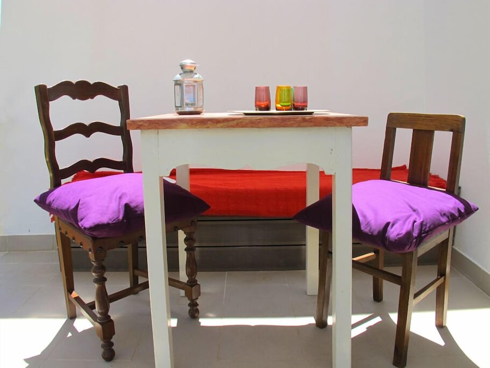 Ericeira Chill Hill Hostel & Private Rooms 39/50