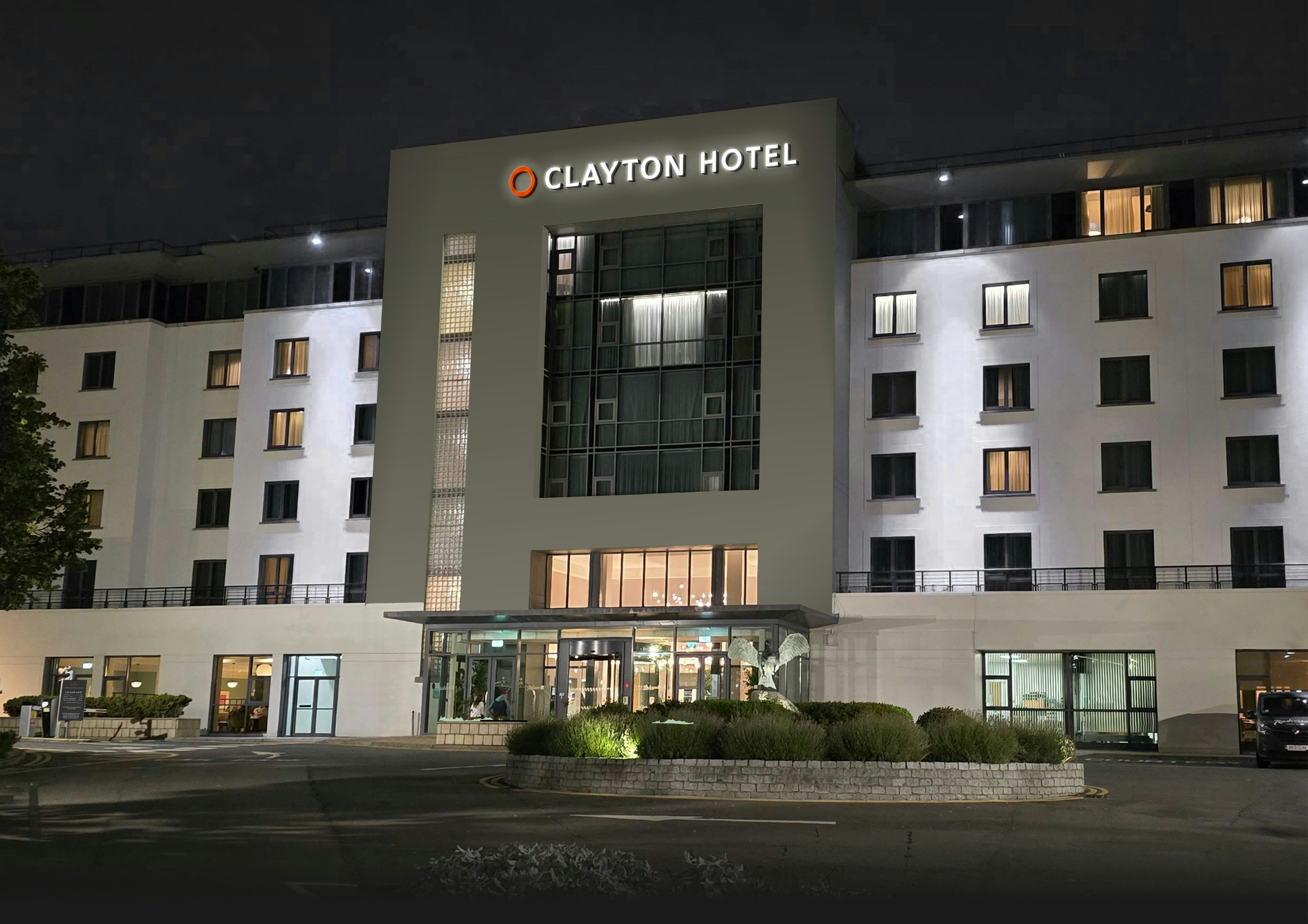 Clayton Hotel Dublin Airport Central photo4