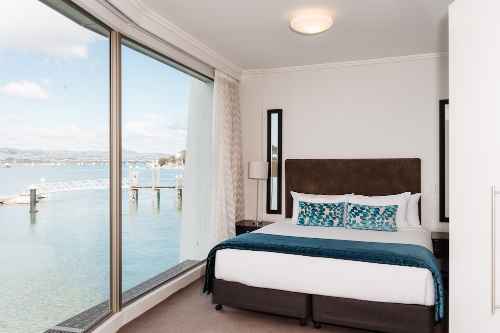 Overwater, Executive, King Bed