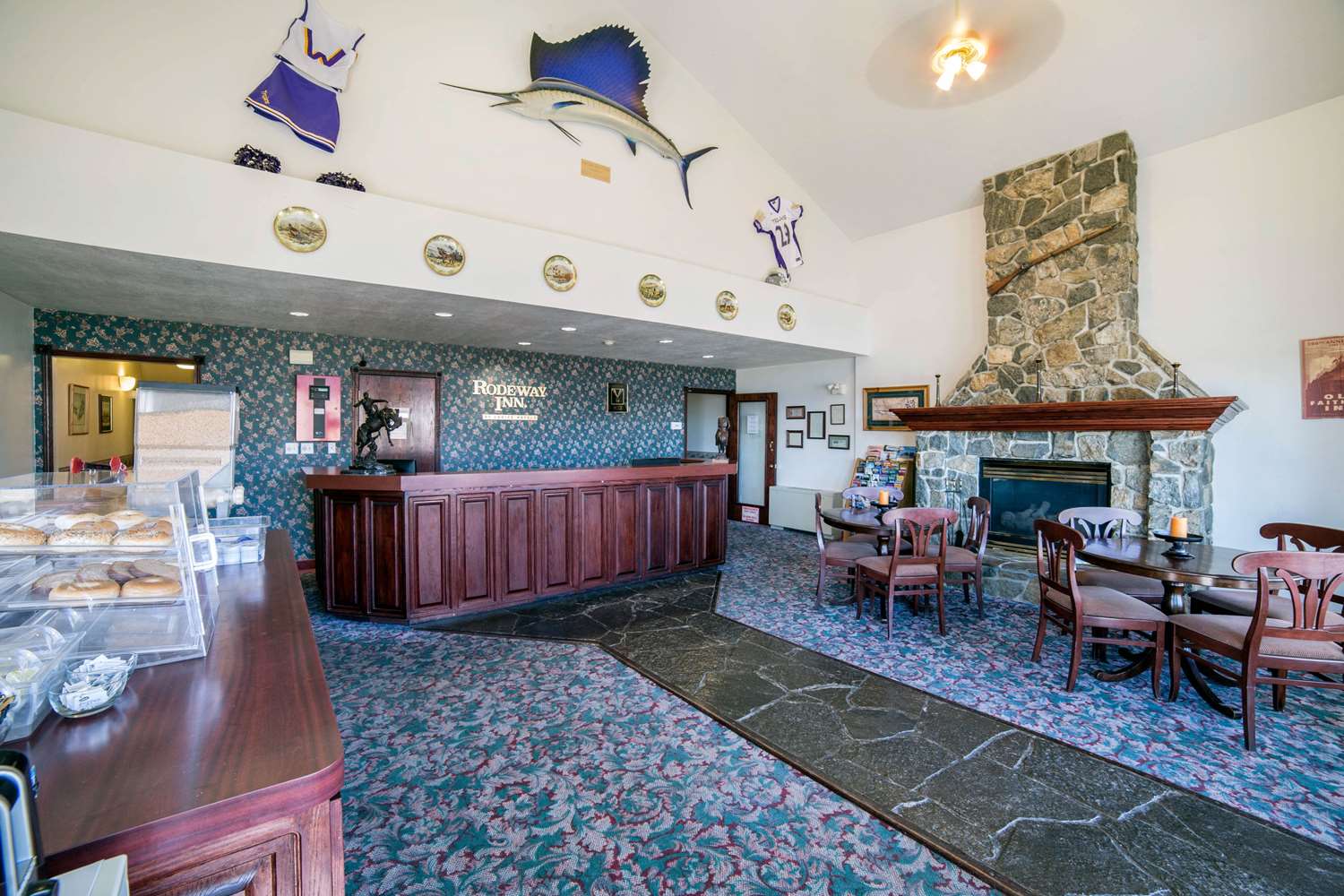 Rodeway Inn 6/12