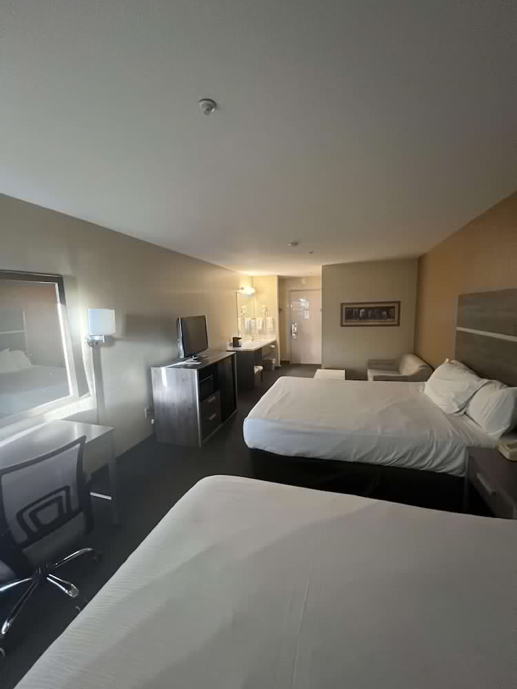 SureStay by Best Western Wells 12/36