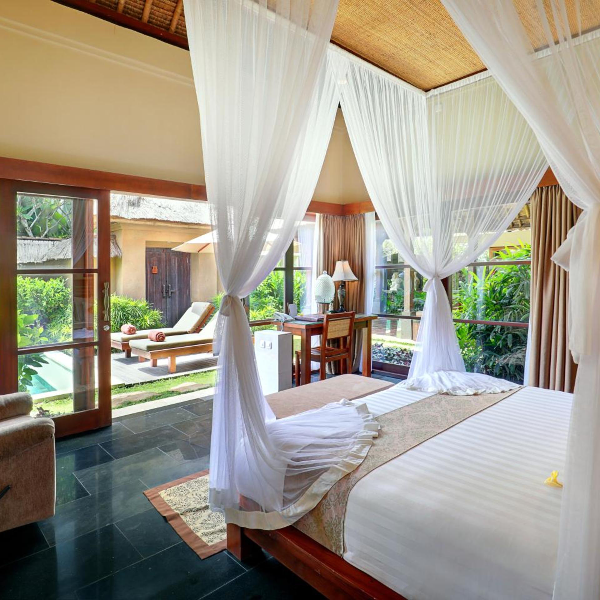 3 Bedrooms, Pool, Villa
