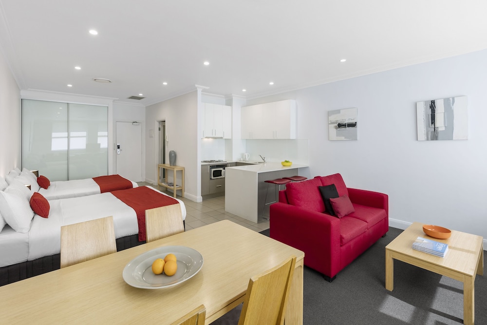 Nesuto Woolloomooloo Apartment Hotel 47/72