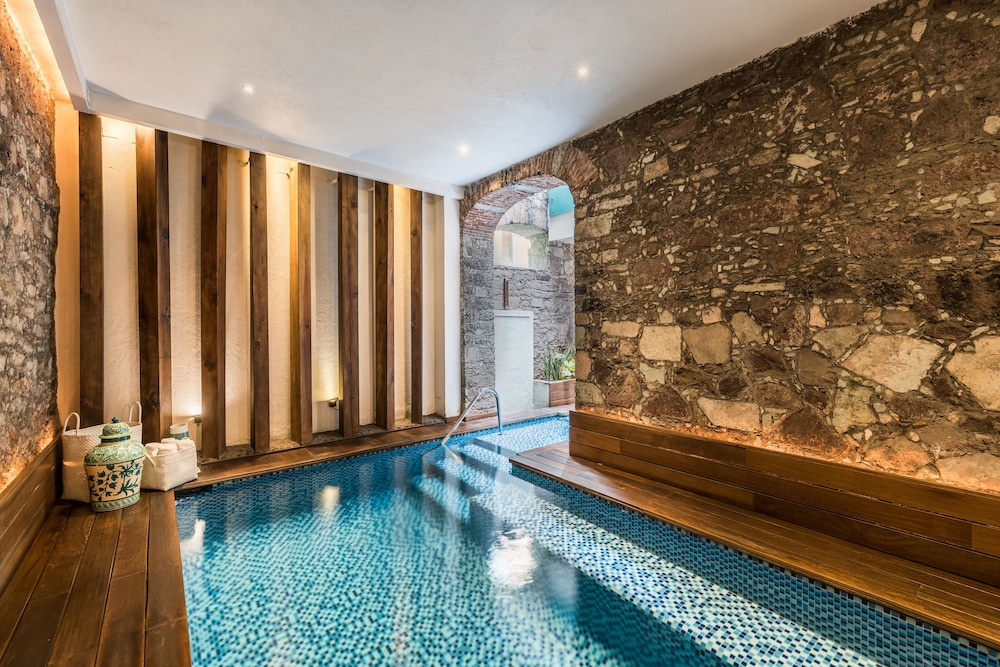 Edelmira Hotel Boutique 24/56