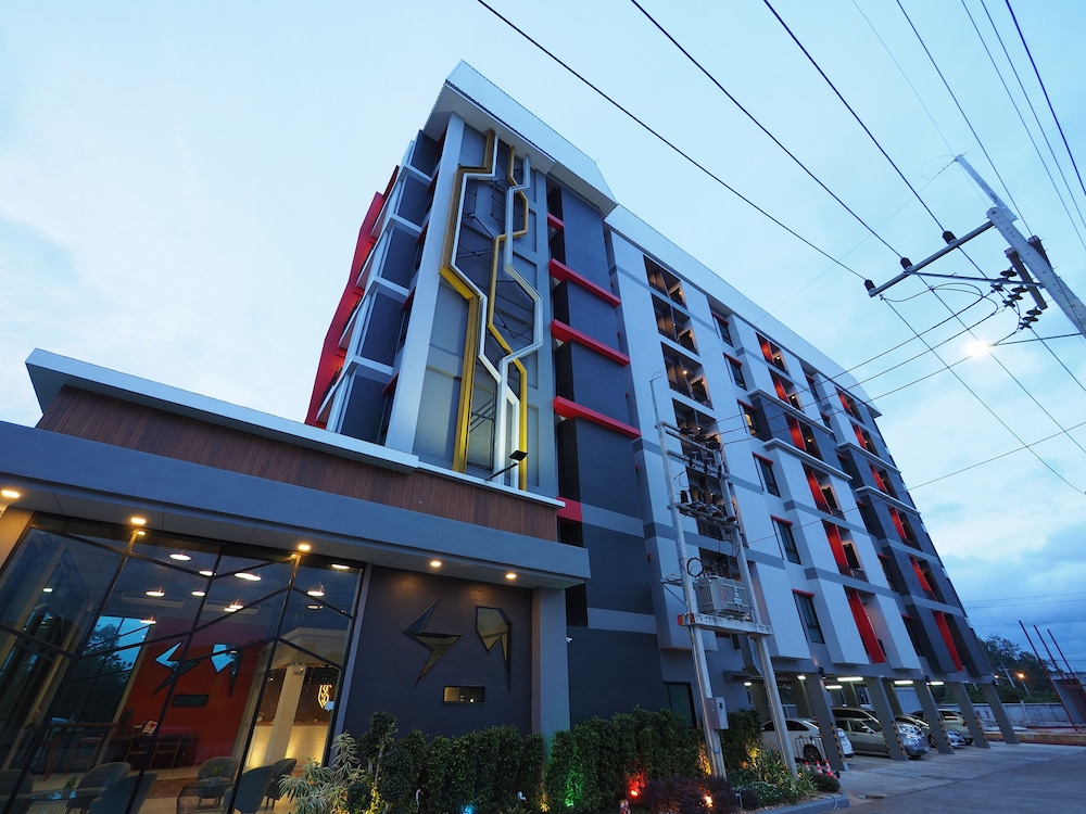 Ps Sriphu Hotel 8/68