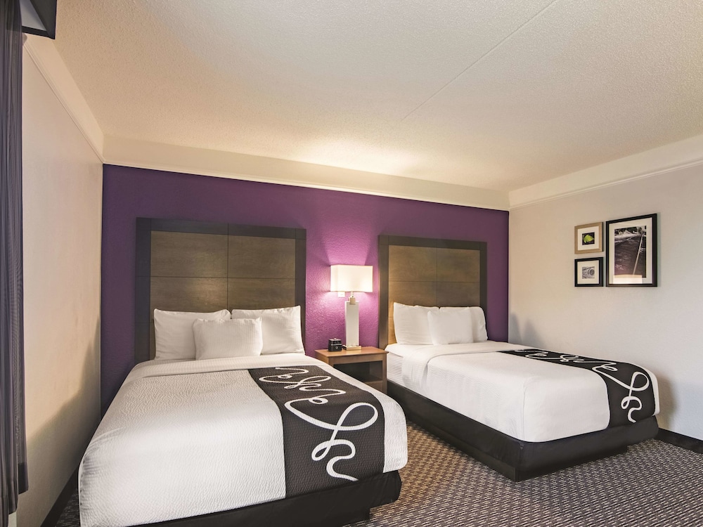 La Quinta Inn And Suites By Wyndham Oklahoma City Norman 15/51