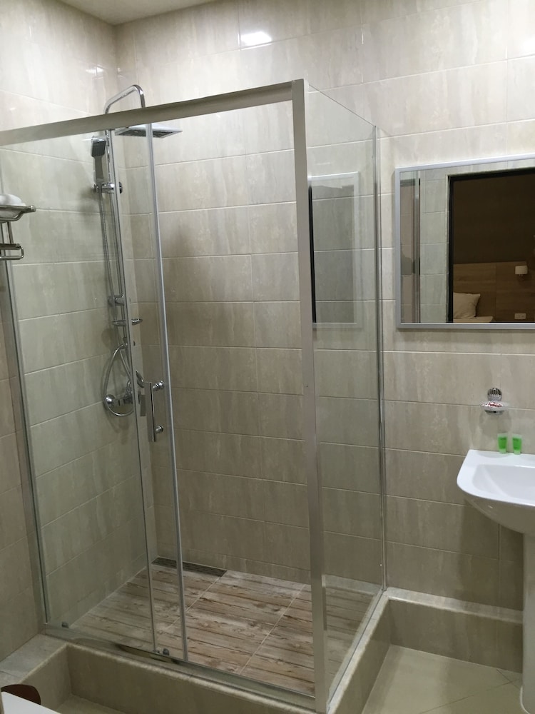 Primer Hotel 49/49