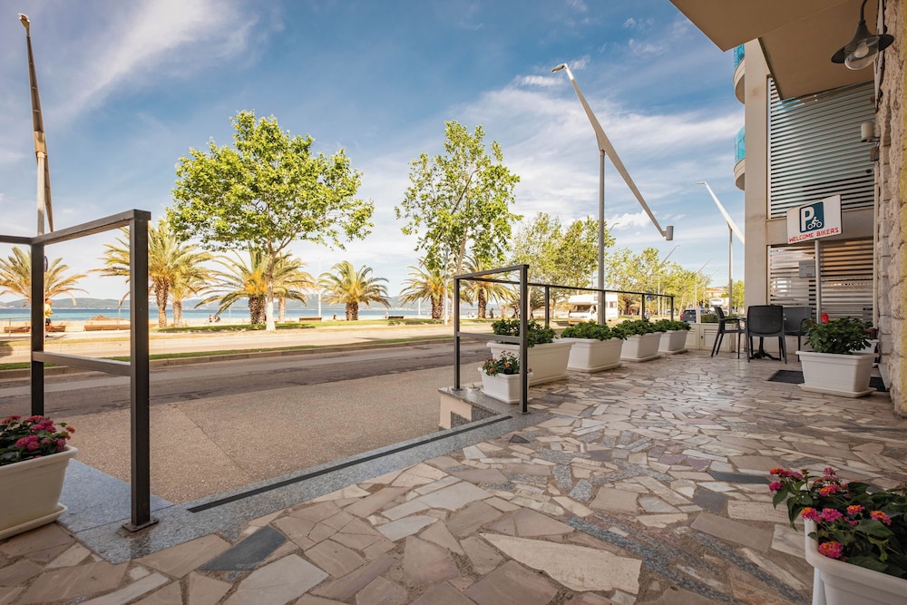 HOTEL IL GABBIANO 20/25