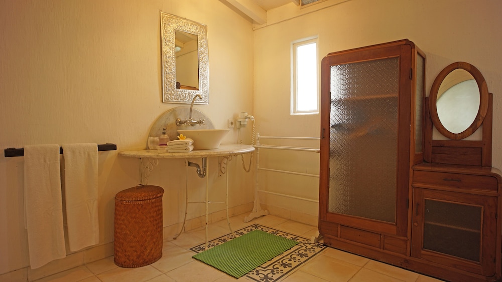Hotel Puri Tempo Doeloe 34/67