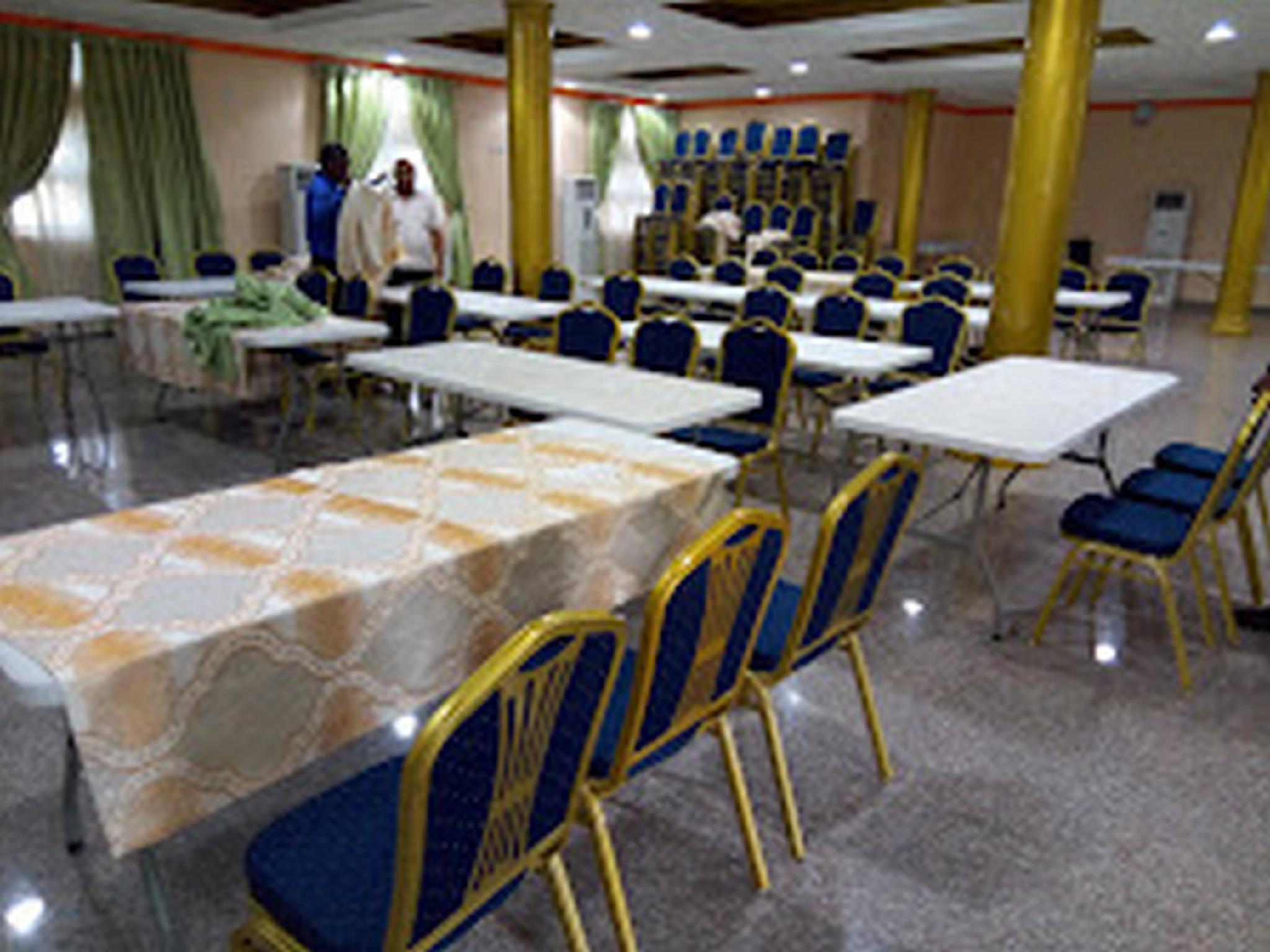 Ozom Hotel 20/29