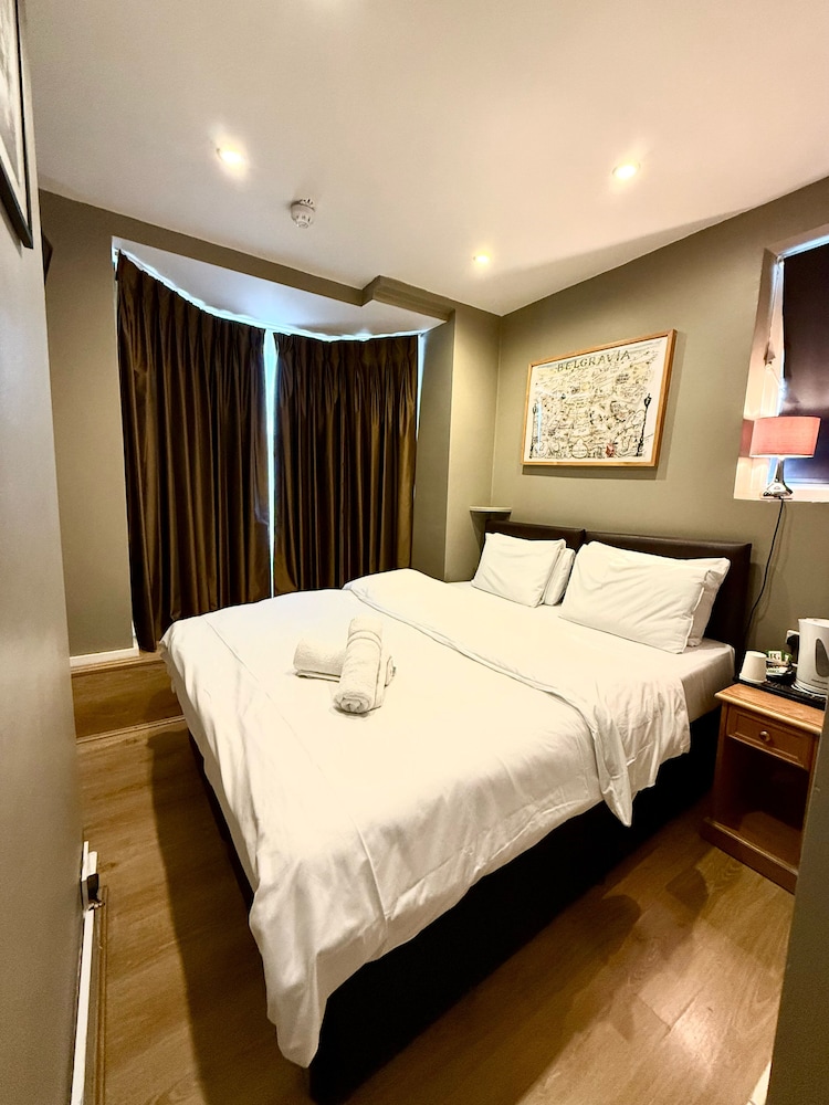 Ebury House Hotel 12/50
