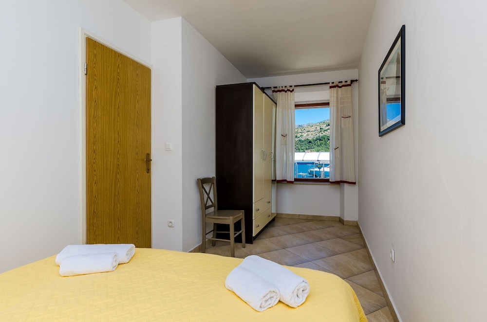 ORKA APARTMENTS 15/75