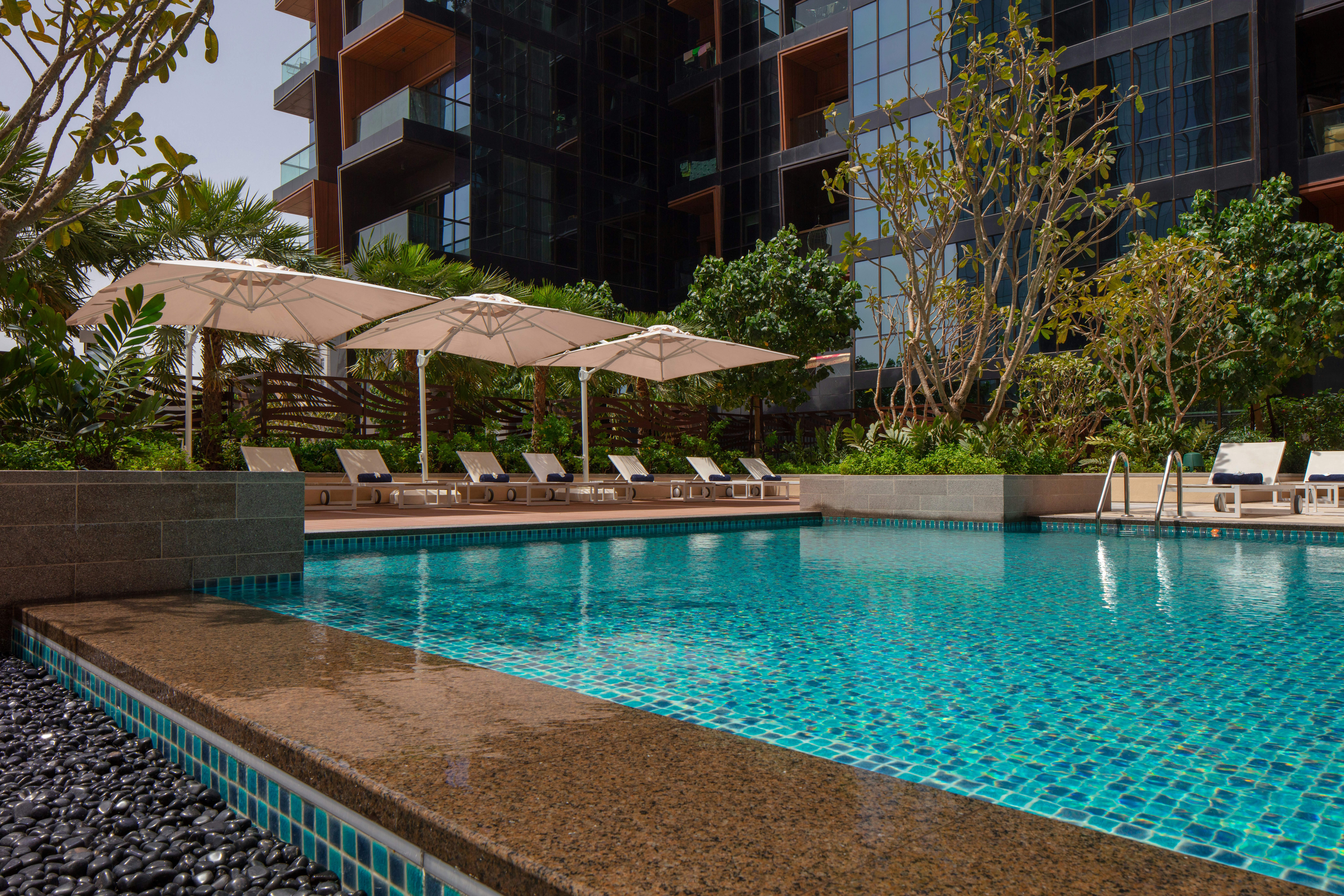 DoubleTree by Hilton Dubai M square Hotel and Residences 28/34
