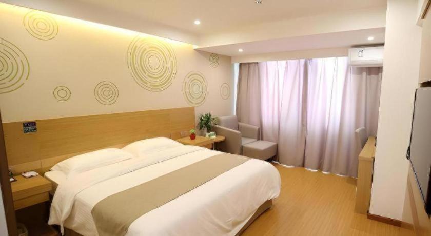 GreenTree Inn Xuancheng Jingxian Wannan First Street Express Hotel 22/52