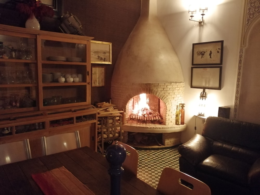 RIAD TARA 58/77