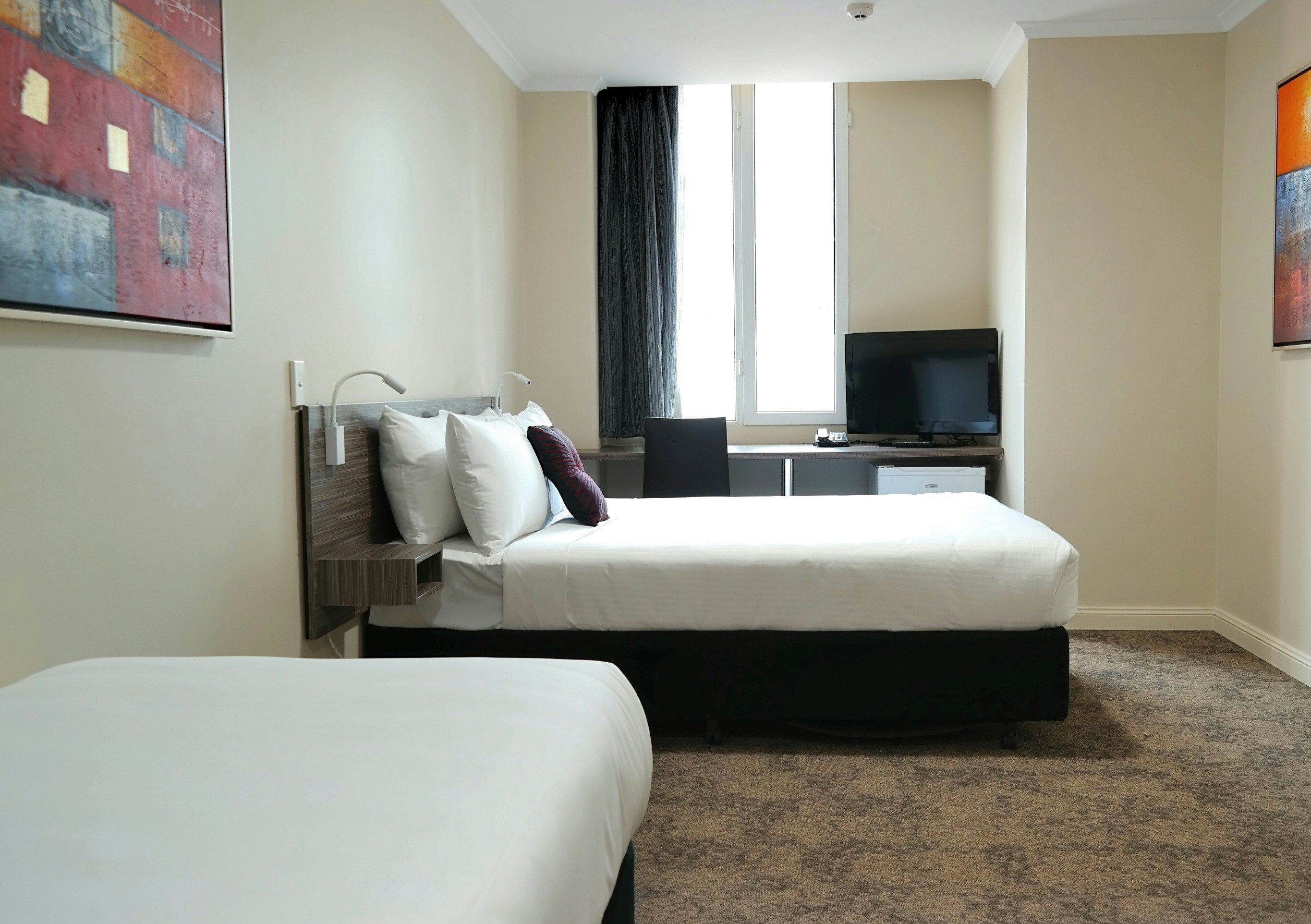 28 Hotel Sydney 14/36
