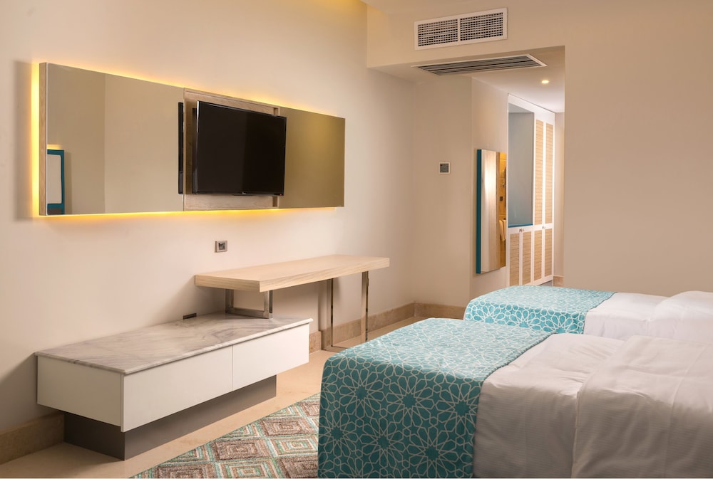 Gravity Hotel & Aqua Park Sahl Hasheesh 16/42
