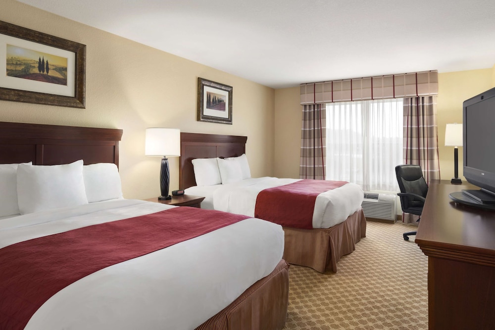 Comfort Inn & Suites Dothan Northside Plaza 5/24