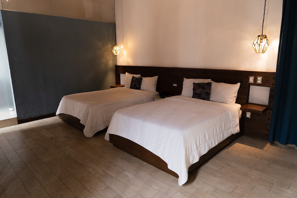 Hotel Casa Altamira 16/45