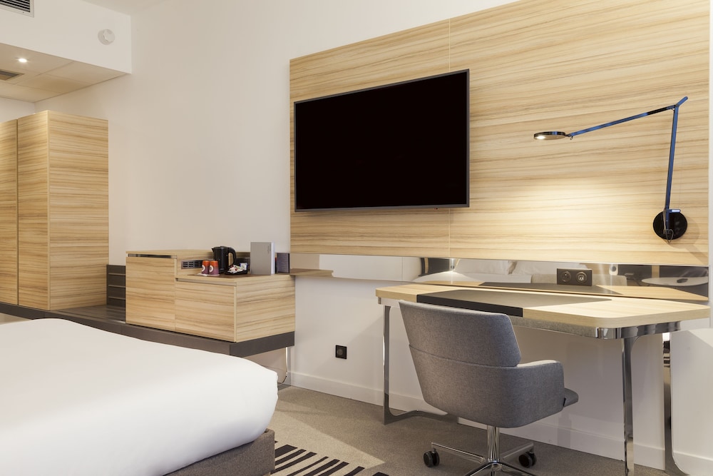 Novotel Tours Centre Gare 16/65