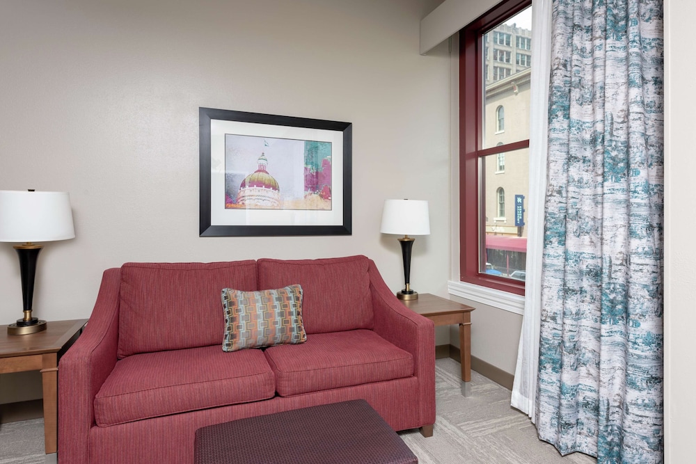 Hampton Inn Indianapolis Downtown Across From Circle Centre 49/75