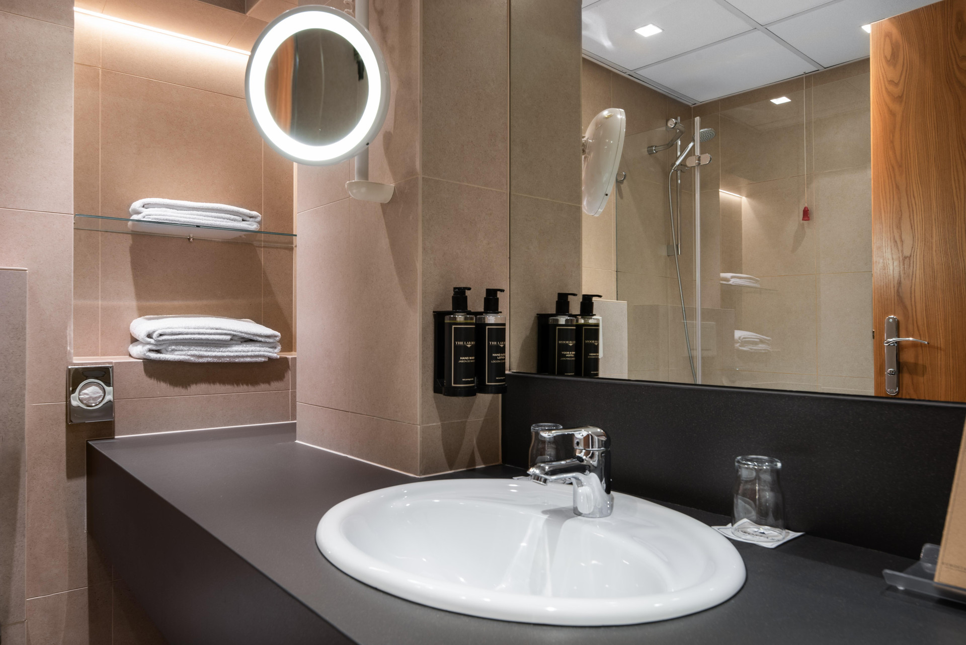 غرفة تنفيذية، Eurostars Uhotel Ex Uhotel 6/6