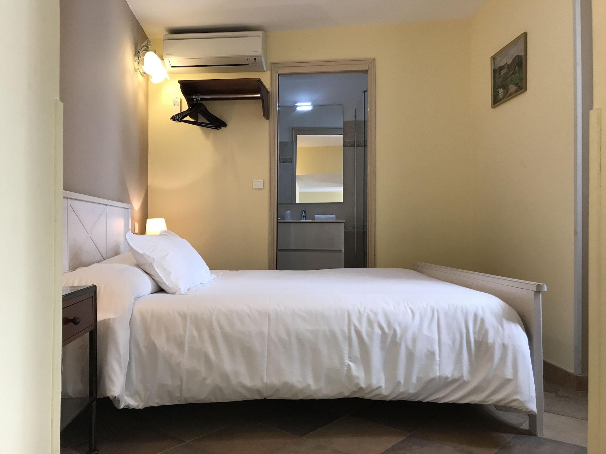 Hôtel Colomba 10/25