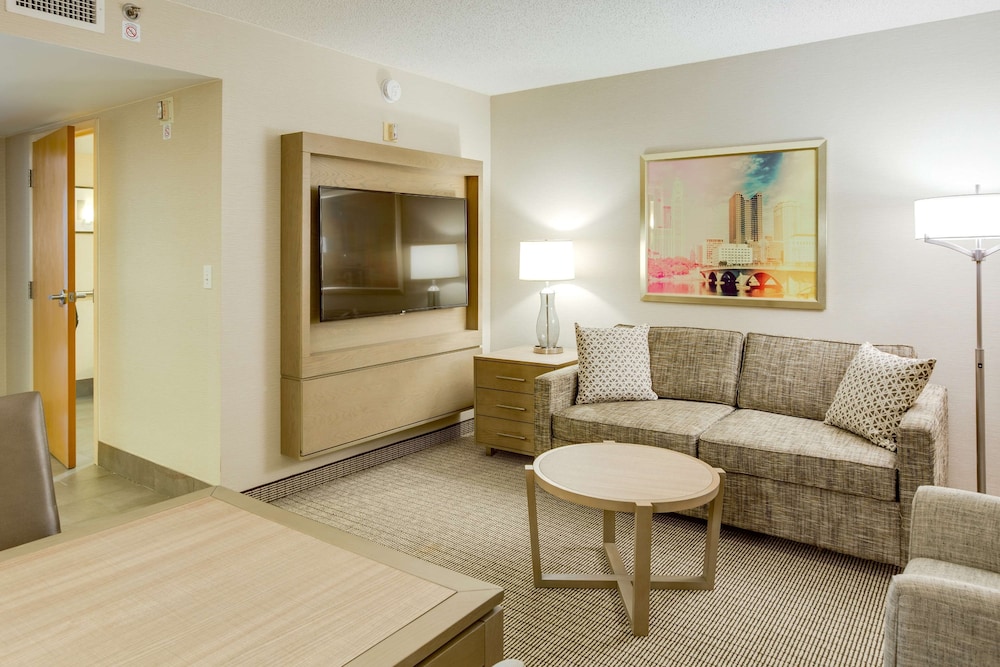 Embassy Suites by Hilton Columbus Dublin 29/55