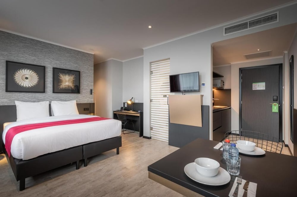 Hotel Jamingo 27/49