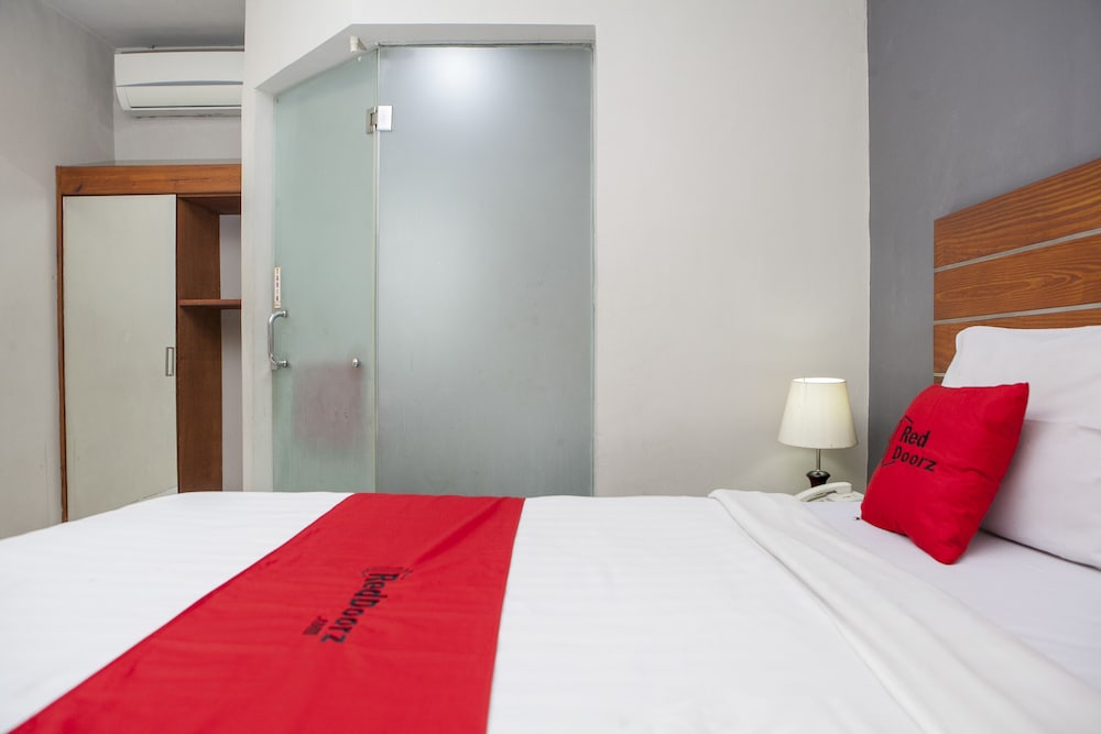 Reddoorz Plus Near Asia Afrika 3 29/54