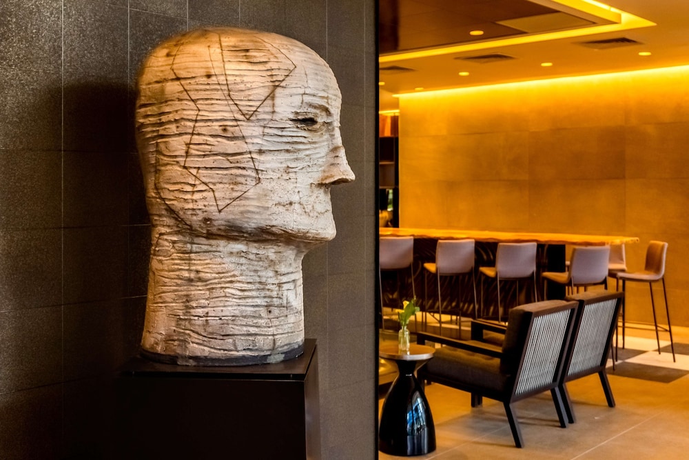 Hyatt Centric Las Condes Santiago 66/80