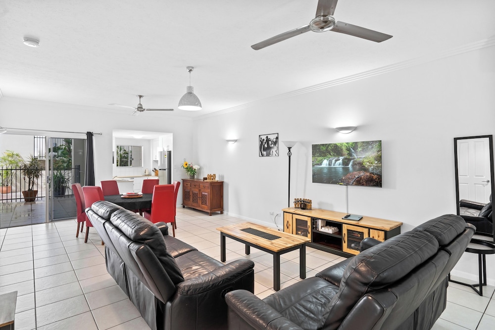 Cairns City Apartments 38/61