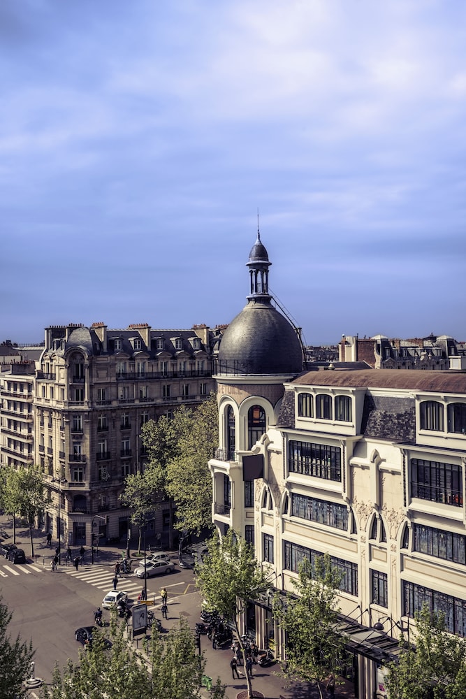 Mercure Paris Arc de Triomphe Etoile 6/72