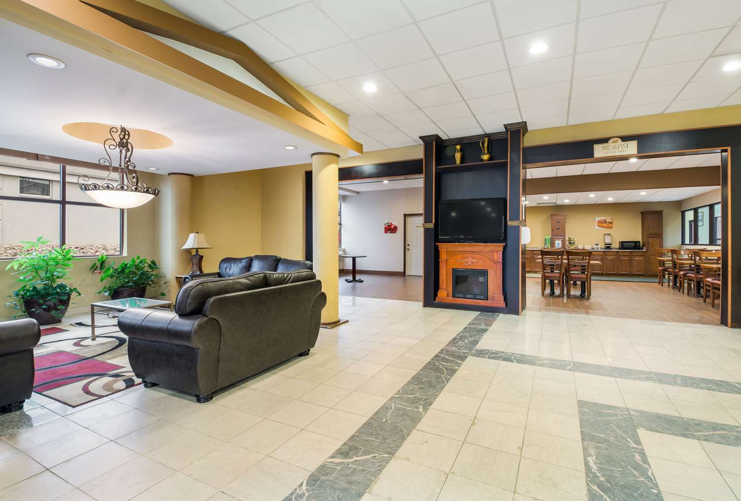 Suburban Studios Buffalo Airport 6/15