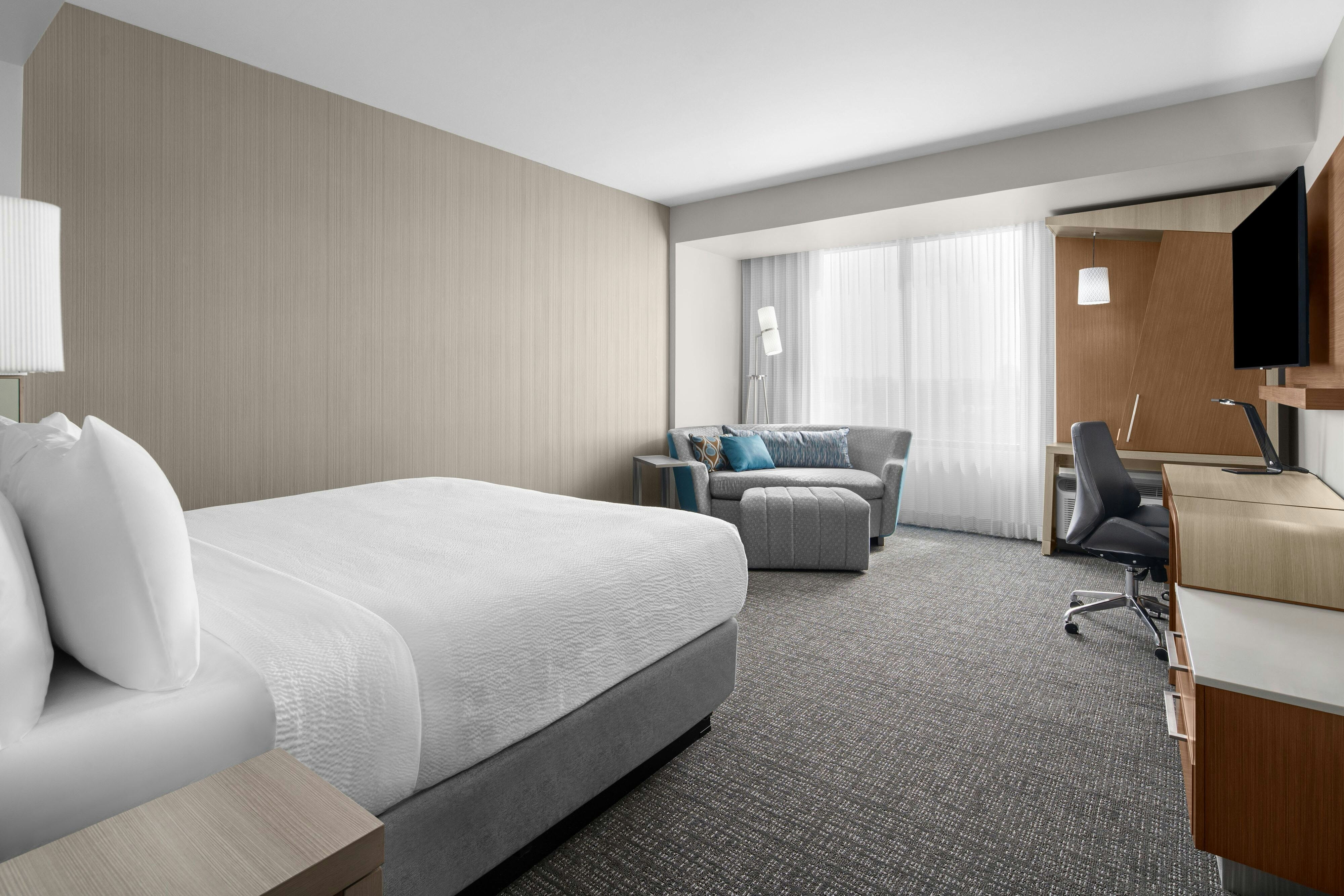 Courtyard by Marriott Clearwater Beach 12/14