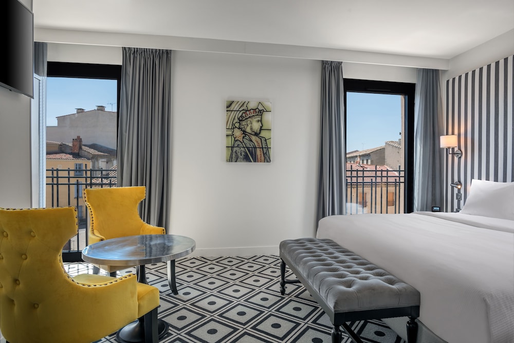 SUPERIOR, KING BED, TERRACE