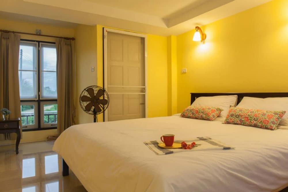 2 BEDROOMS, FAMILY, VILLA