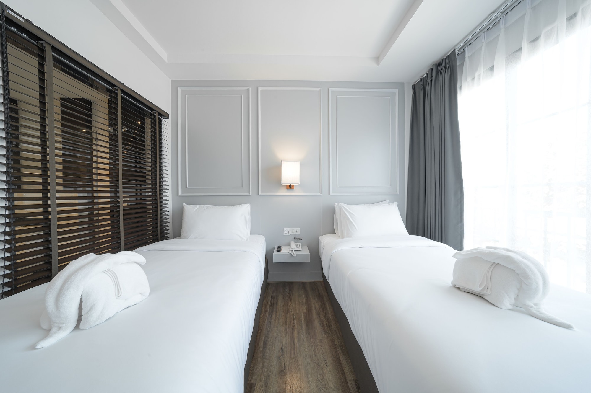 غرفة سوبيريور بسريرين منفصلين، The Wing Boutique Hotel 2/5