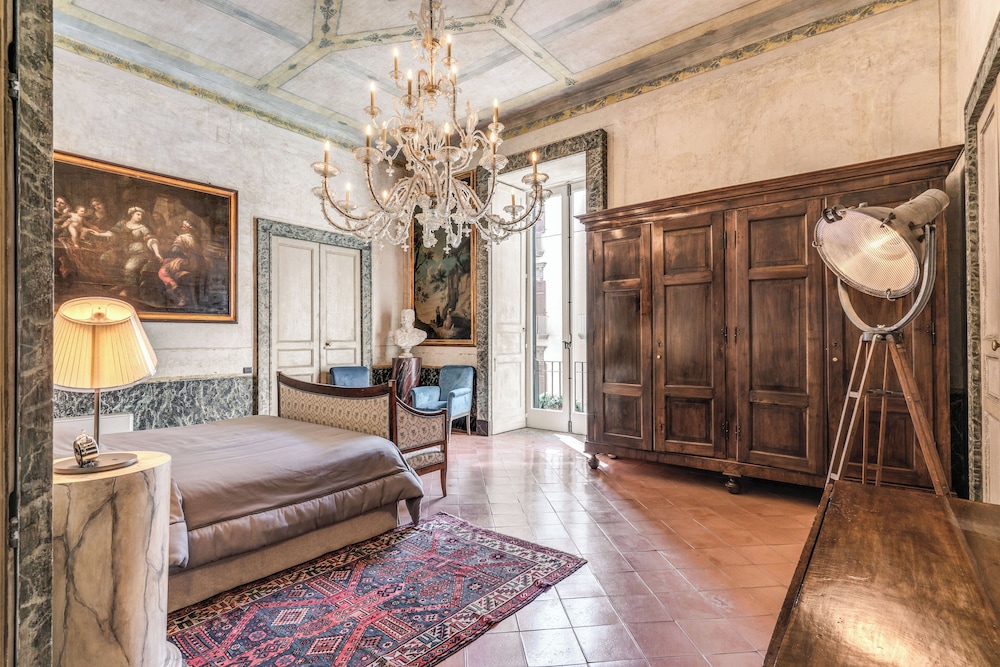 غرفة ديلوكس بسرير كينج، Palazzo Doria Suites 7/10